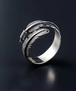 Alternative view of Women's Retro Style Adjustable Ring with Feather Themed Pattern