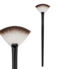 Alternative view of Fan Shaped Powder Brush